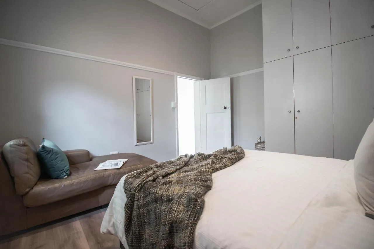 Victoria Court Two Bedroom Oasis In Trendy Long St Cape Town